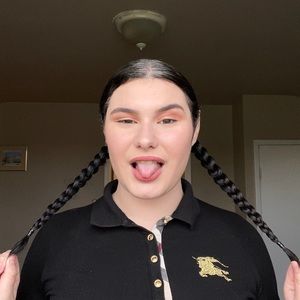 Meet your Posher, Destiny